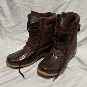 Bass Women's Dark Brown Duck Boots